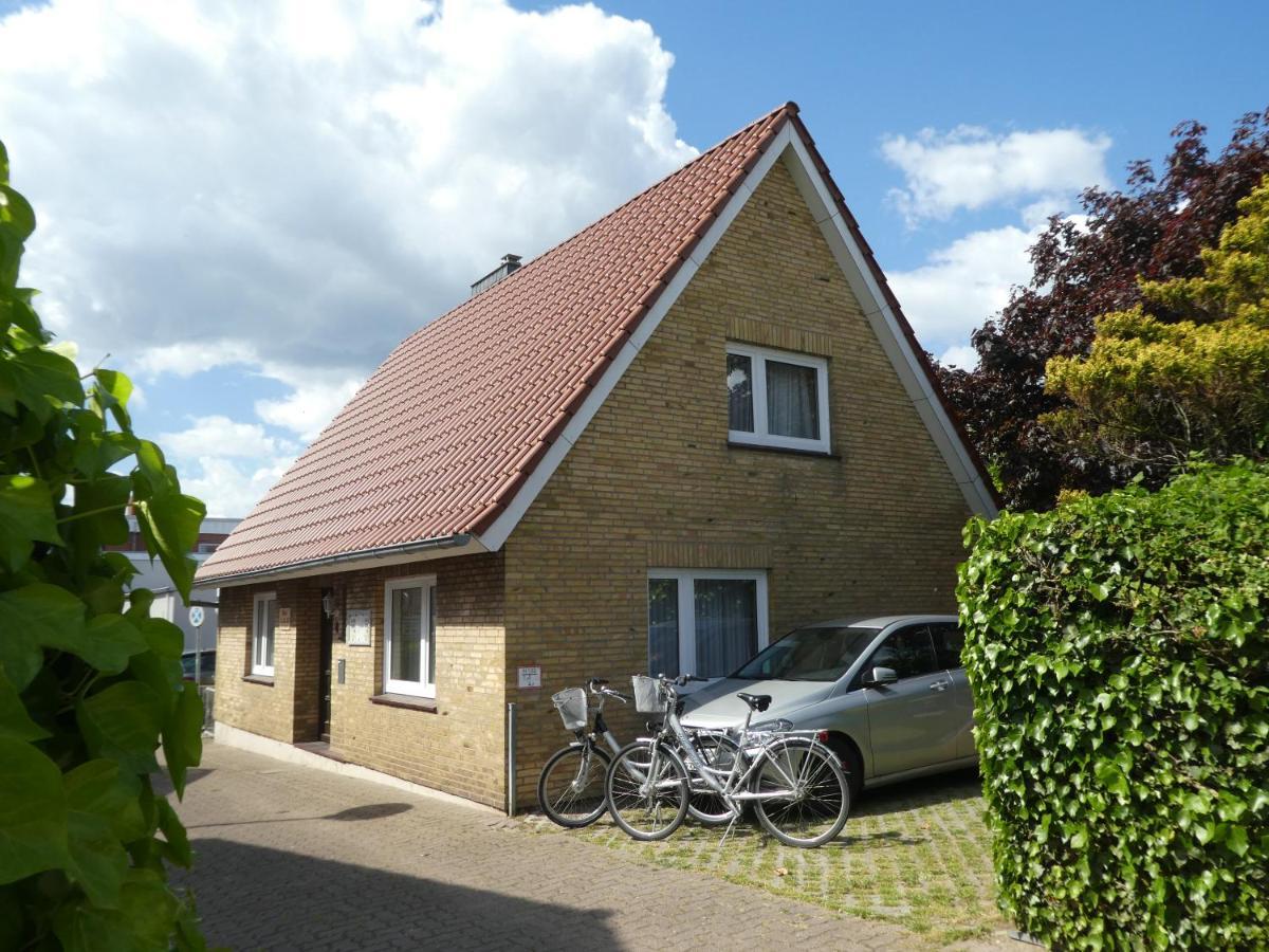 Gaestehaus Bei J.A.G. Büsum Esterno foto